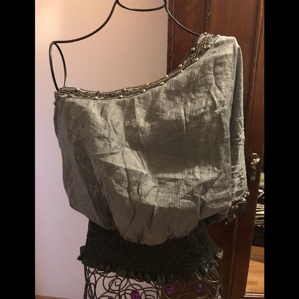 top size L